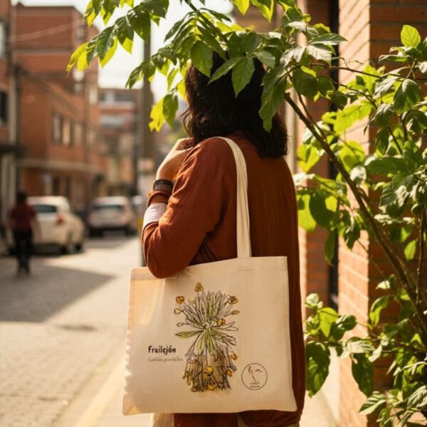 Tote bag ilustrada Frailejón | Arte bogotano en algodón 100%